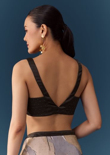 Grey Shaded Printed Saree with Blouse Fabric