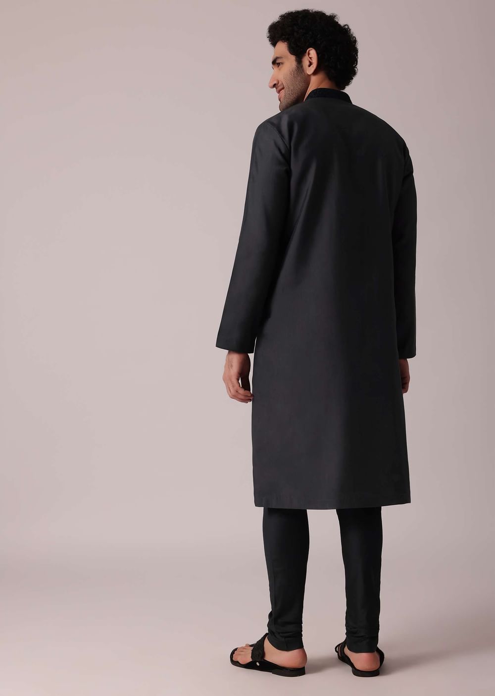 Grey Festive Silk Kurta Set With Intricate Handwork