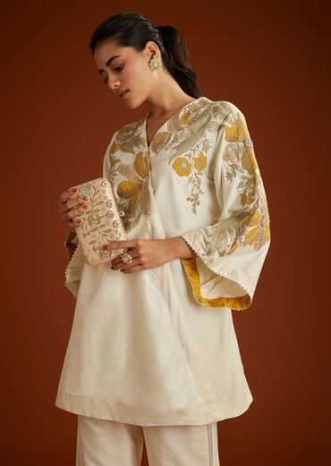 Ivory Floral Applique Work Kurta Pant Set With Gotta Lace