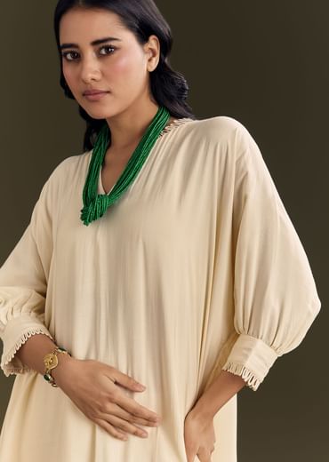Ivory White Kurta Pant Set With Green Beaded Neckpiece