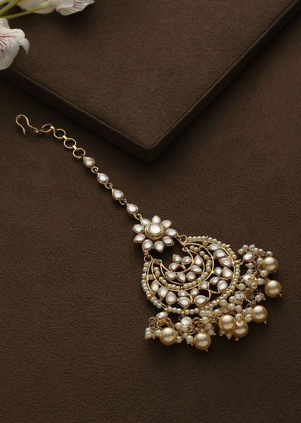 Gold Plated Kundan And Pearl Maang Tika Gold Plated Kundan And Pearl Maang Tika