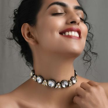 Silver Victorian Choker Necklace