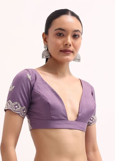 Lavender Scallop Border Saree With Unstitched Blouse