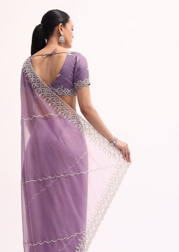Lavender Scallop Border Saree With Unstitched Blouse