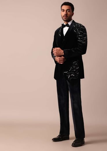 Luxe Black Tuxedo For Men