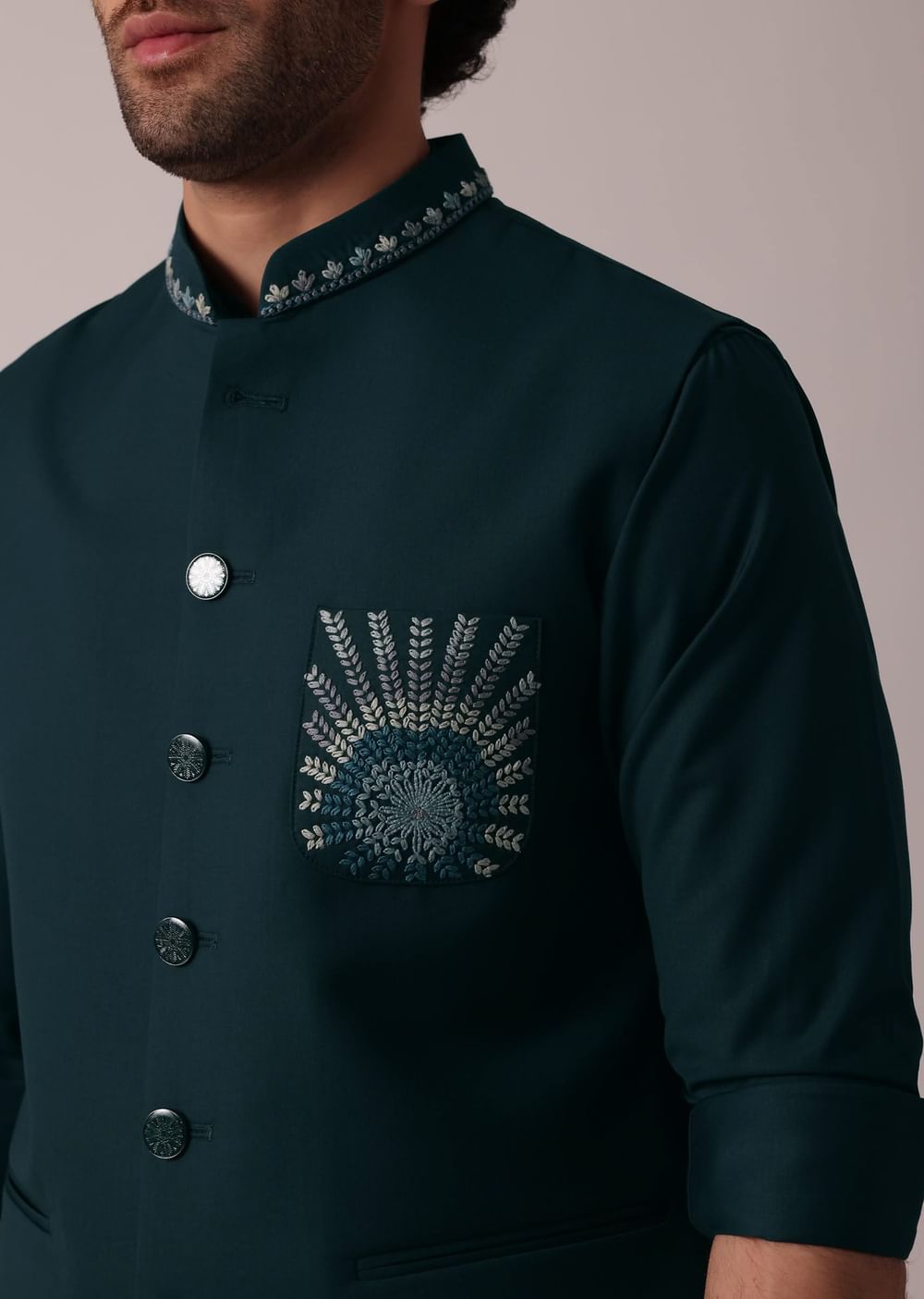 Majestic Green Short Kurta With Elegant Embroidered Bandi