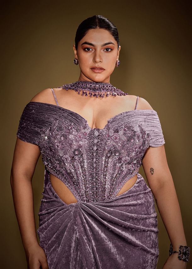 Mauve Off Shoulder Velvet Gown With Keyhole Detail And Embroidered Choker