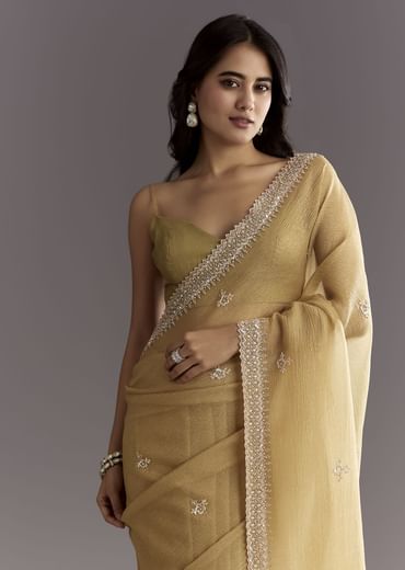 Mehendi Green Crushed Tissue Saree With Cutwork Embroidered Border