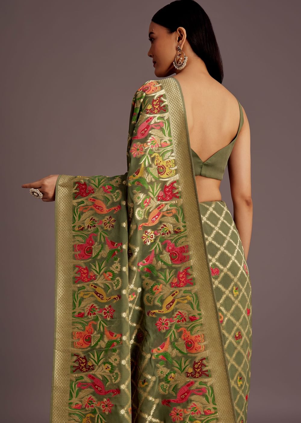 Mehendi Green Georgette Saree With Jaal And Animal-Bird Motifs