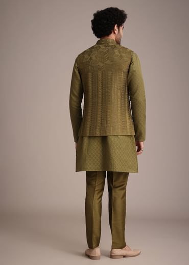 Mehendi Green Silk Kurta Jacket Set With Zardosi And Thread Work
