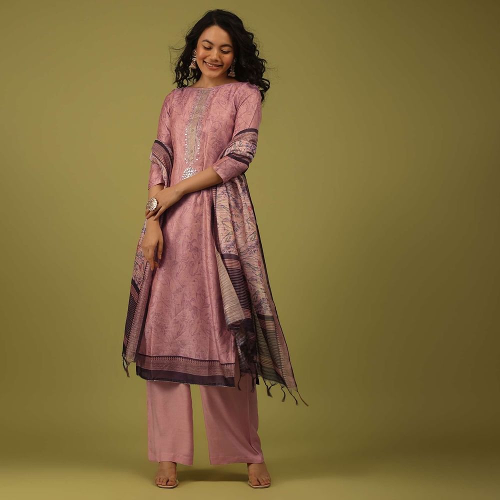 Mellow Rose Pink Vintage Floral Printed Palazzo Suit Set In Chanderi