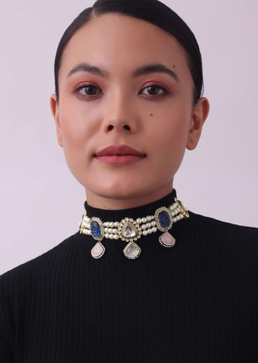 Multicolor Choker And Earring Set In Two Tone Finish