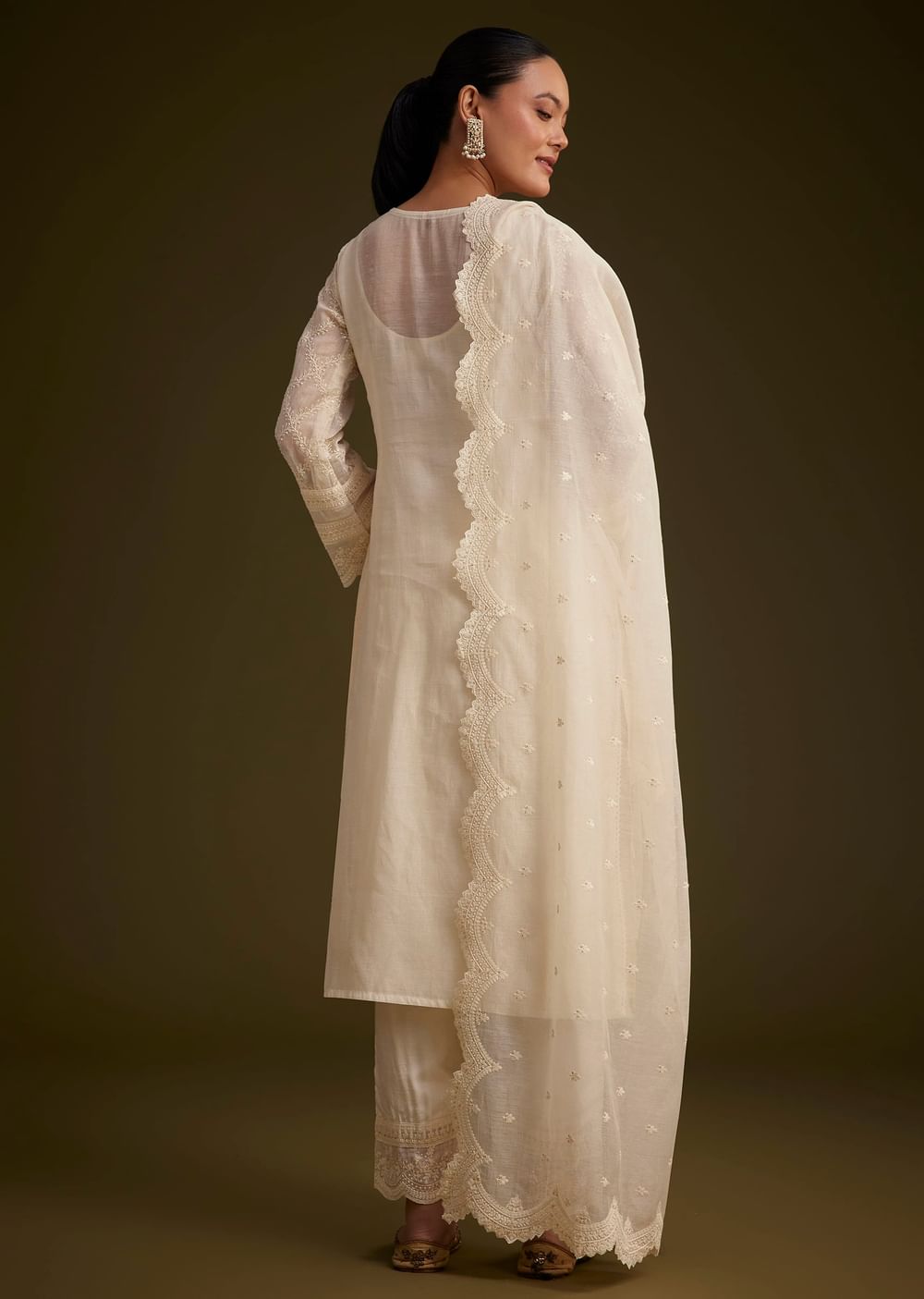 Off White Cotton Kurta Set With Scallop Dupatta