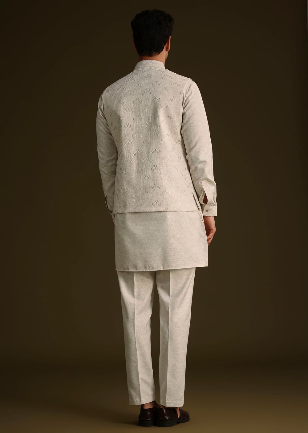 Off White Linen Kurta Set With Resham And Sequin Work