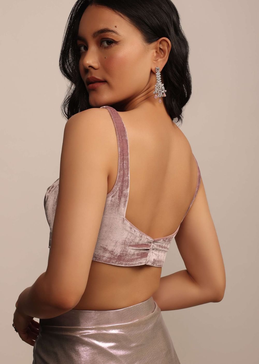 Onion Pink Sleeveless Blouse in Velvet With Scoop Neckline