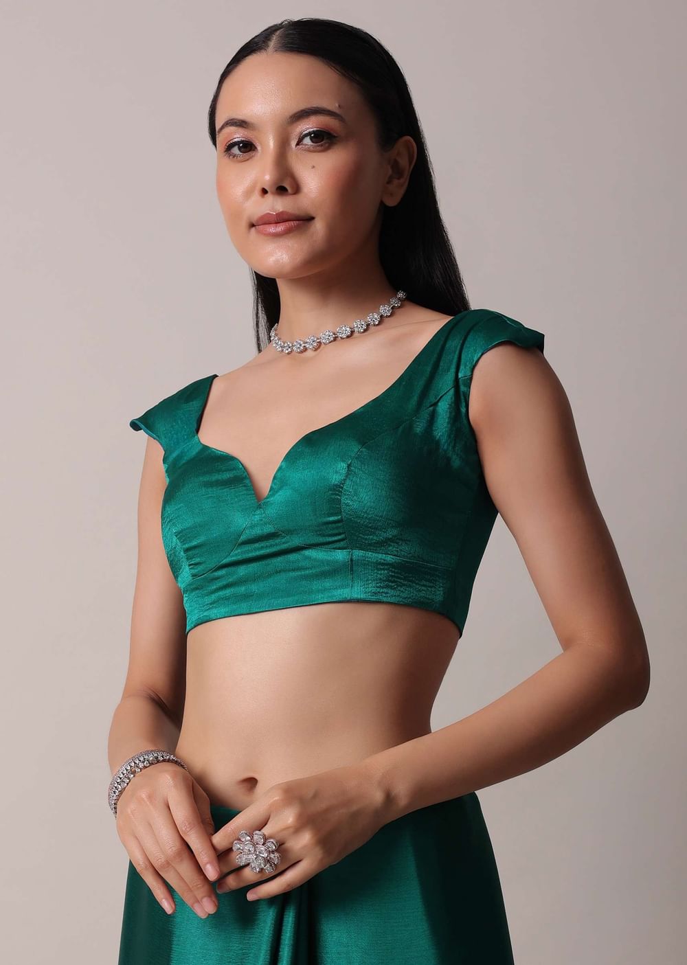 Peacock Green Saree In Satin Chinon With Scallop Border And Unstitched Blouse Piece