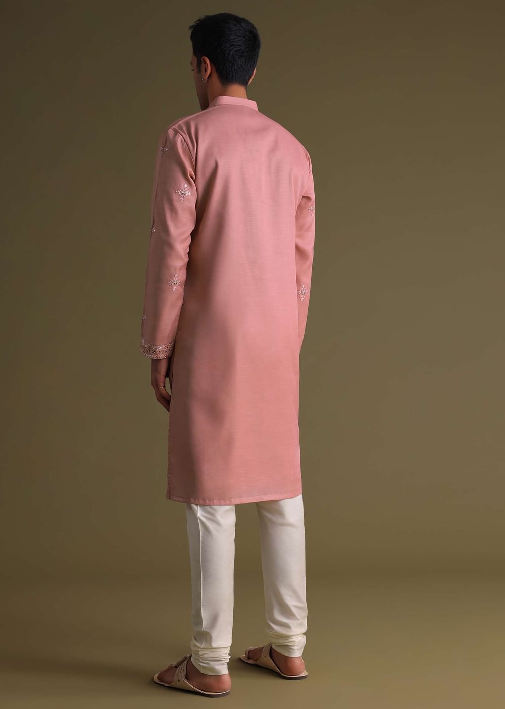 Petal Pink Kurta Set In Silk With Mirror Embroidery