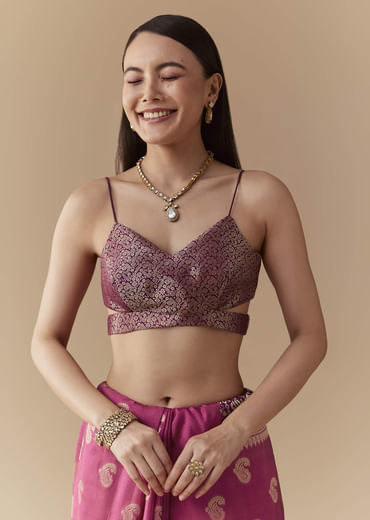 Pink Dola Silk Saree with Woven Geometric Motif and Blouse Fabric