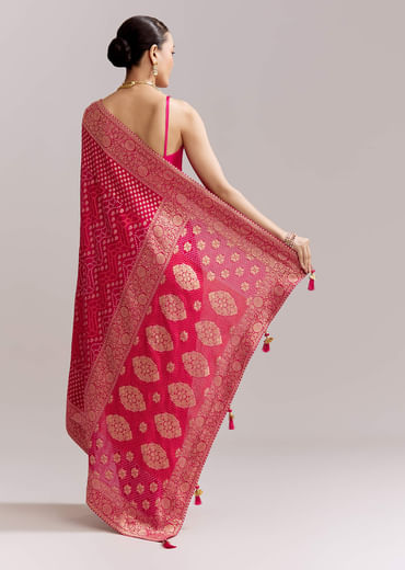 Pink Georgette Woven Saree With Floral Border And Bandhani Print