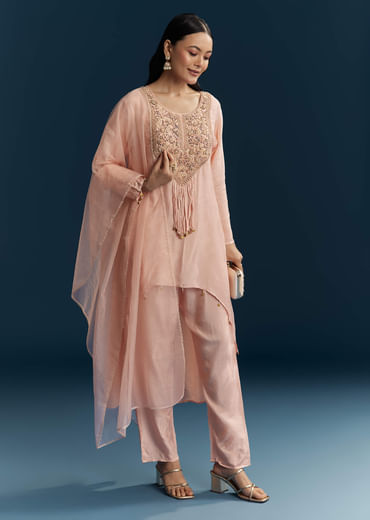 Pink Silk Kurta Set With Thread And Zari Work