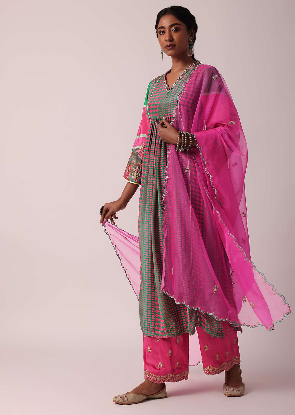 Pink Palazzo Set In Silk With Printed Kurta And Organza Dupatta