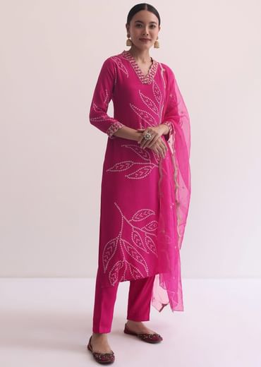 Pink Printed Kurti Pant Set With Zari Work