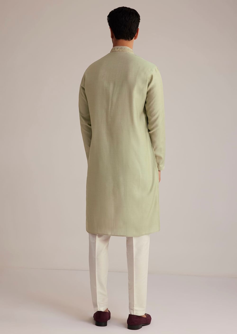 Pista Green Silk Kurta Set With Thread Embroidery