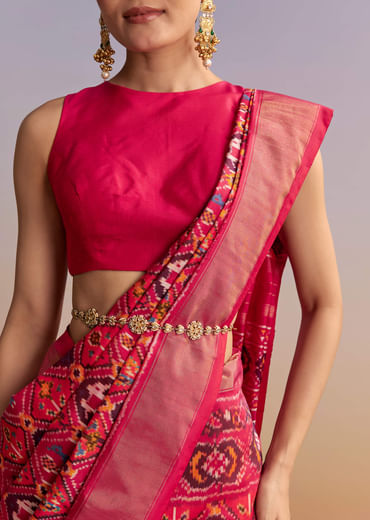 Rani Pink Silk Single Ikkat Handwoven Patola Saree With Geometric Motifs