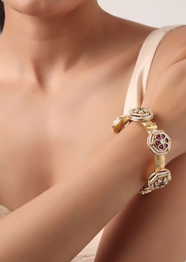 Red And Gold Rajwadi Style Kada Bangle With Kundan Stones