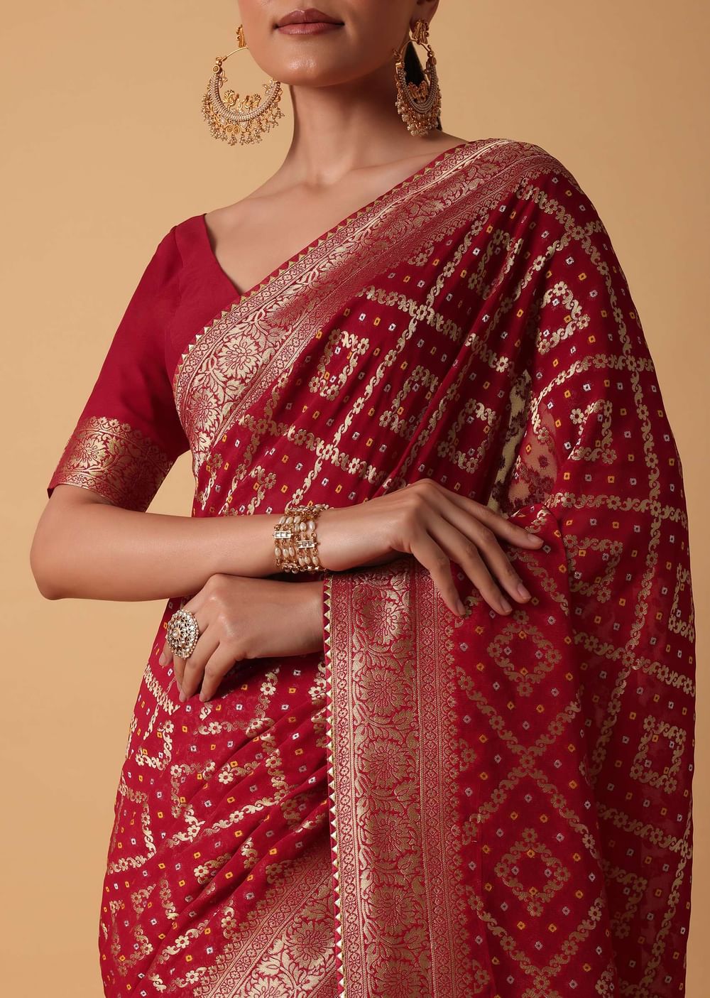 Red Banarasi Georgette Saree With Bandhani Weave And Unstitched Blouse Piece