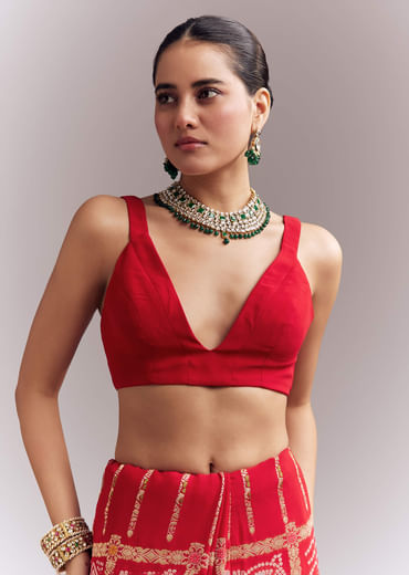Red Dola Silk Woven Saree With Bandhani And Floral Work
