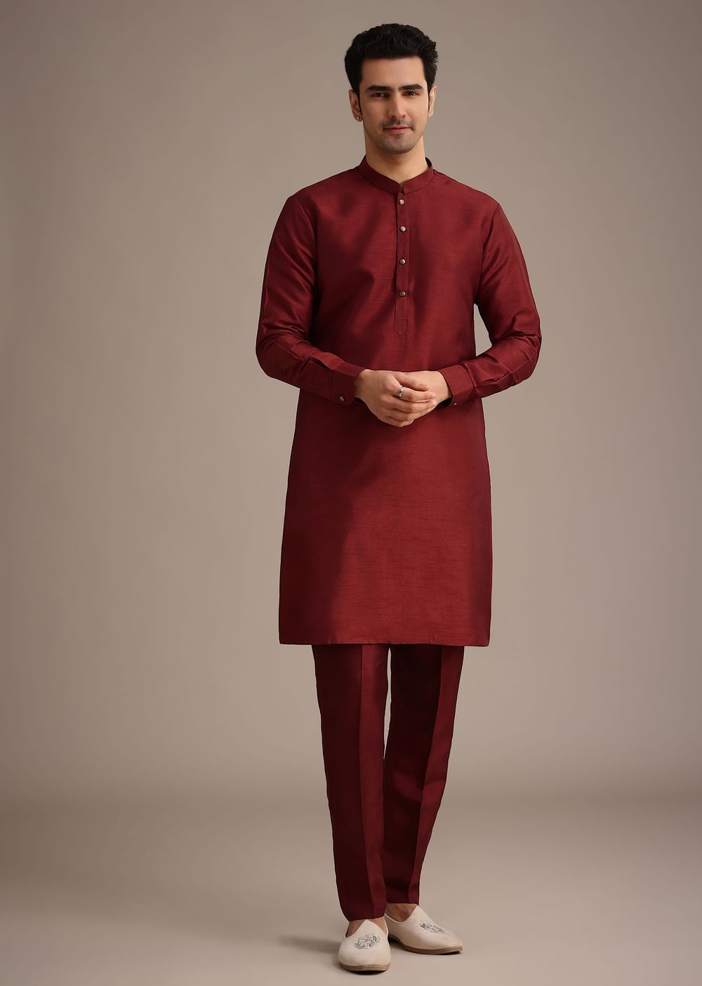 Red Jacket And Kurta Set In Silk With Resham Work