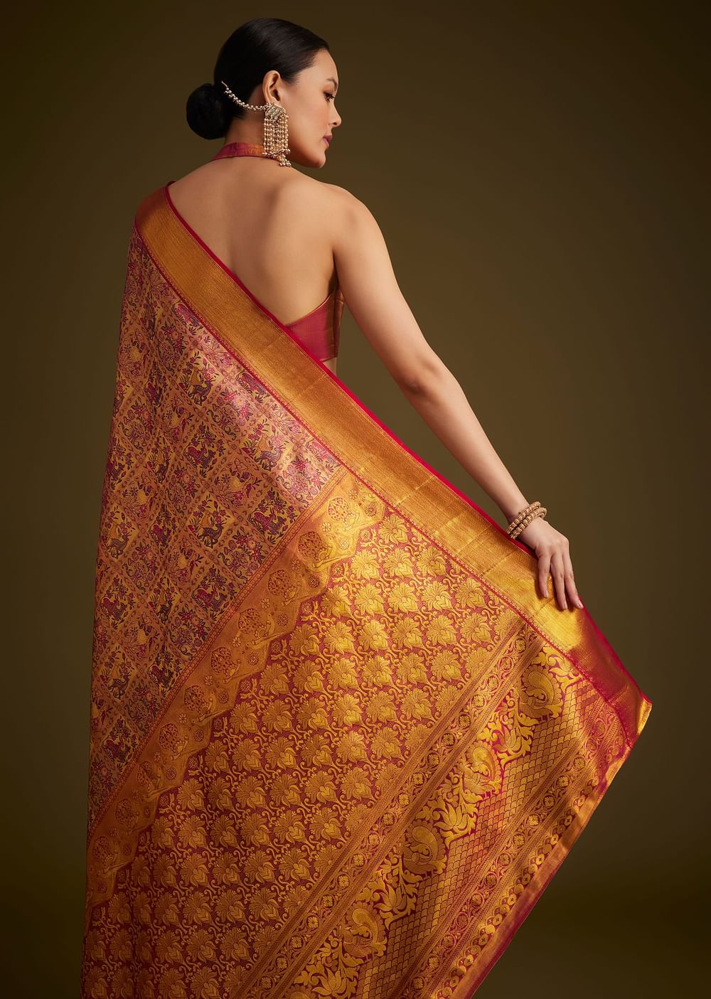 Red Kanjivaram Silk Saree With Golden Zari Border