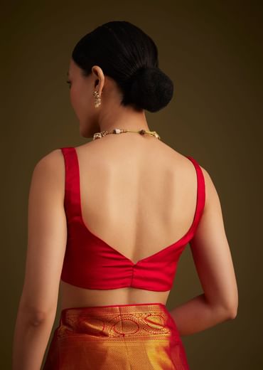 Red Kanjivaram Silk Saree With Golden Zari Detailing