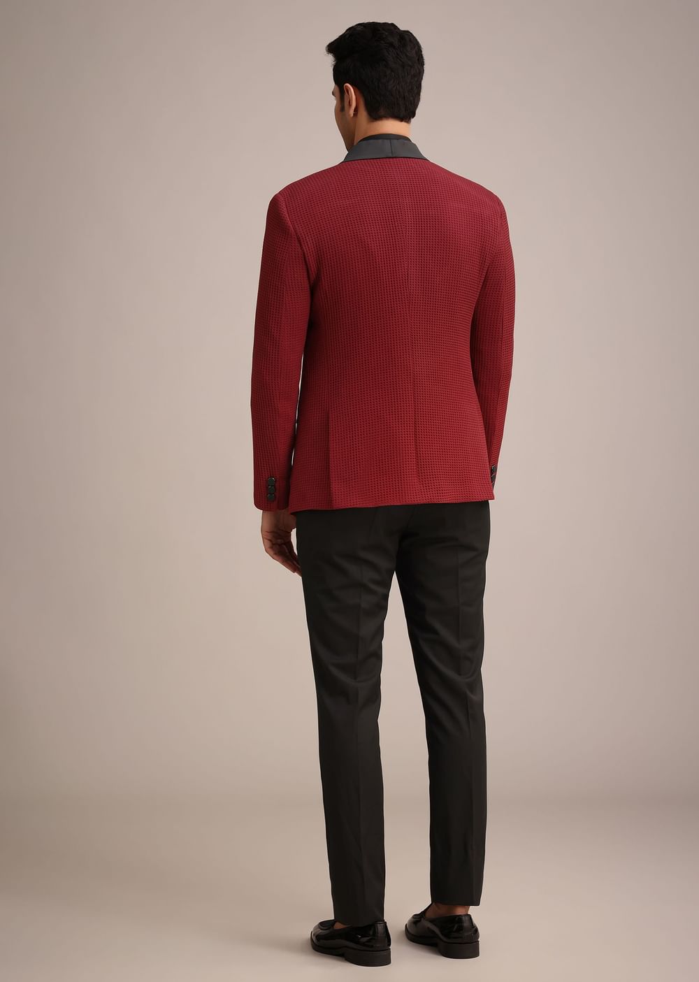 Red Knit Tuxedo Set With Pocket Square