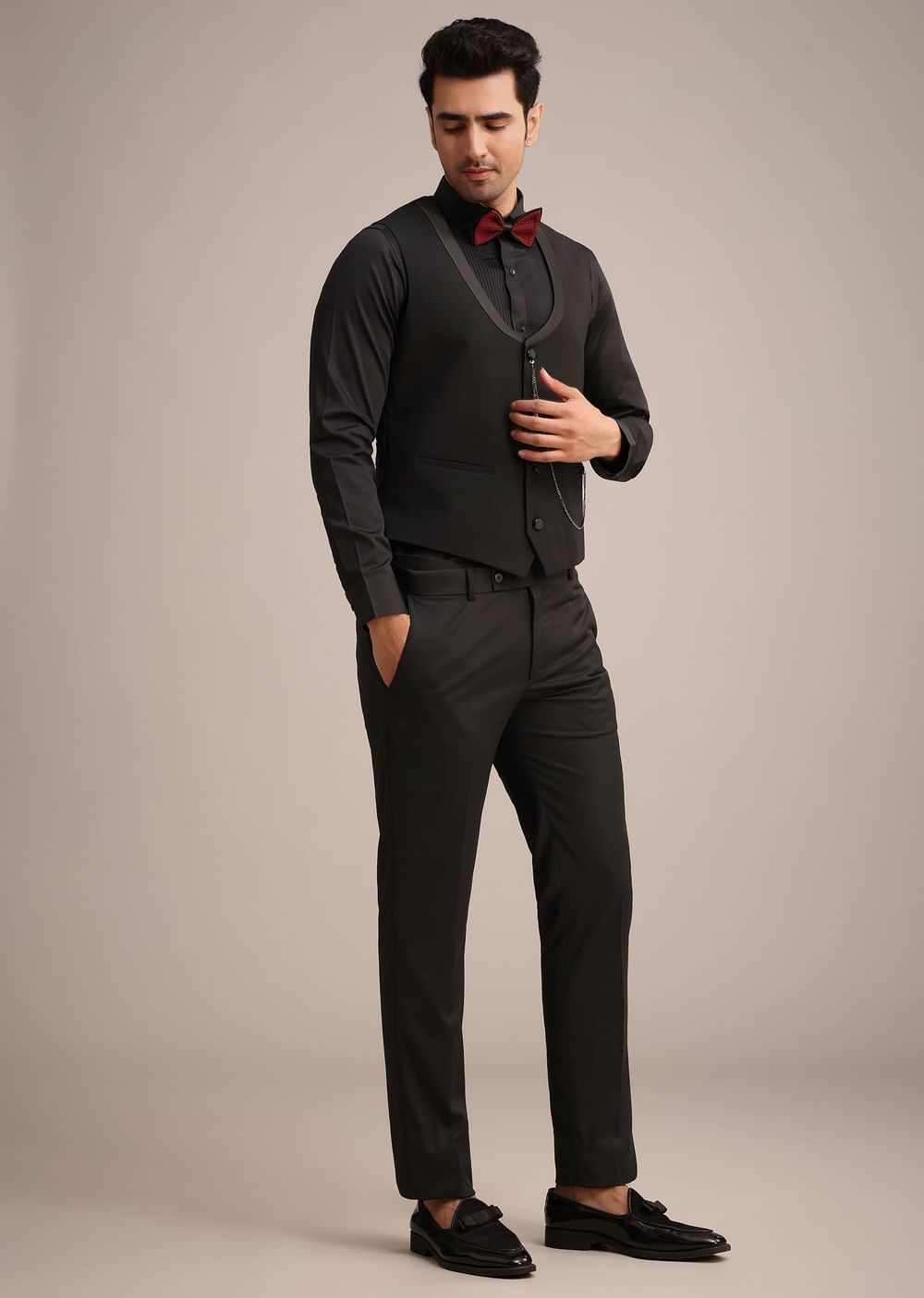 Red Knit Tuxedo Set With Pocket Square