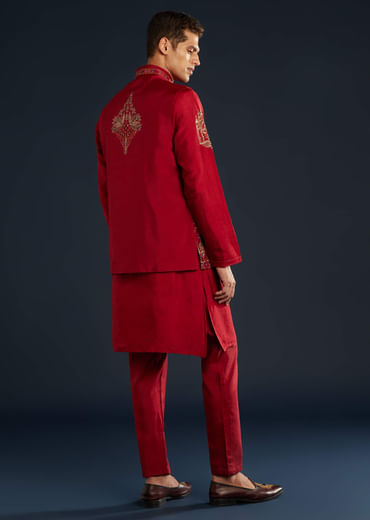 Red Silk Jacket Kurta Set With Cutdana Work Red Silk Jacket Kurta Set With Cutdana Work