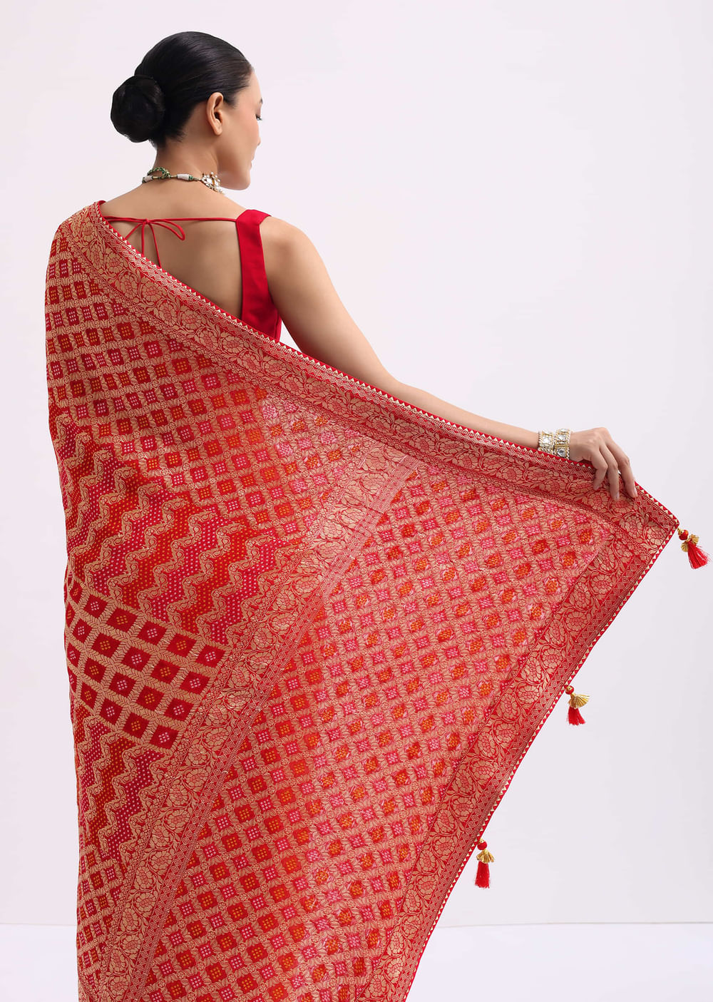 Red Woven Georgette Saree With Unstitched Blouse