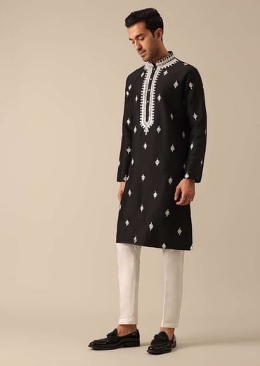 Black Embroidered Kurta Set In Silk