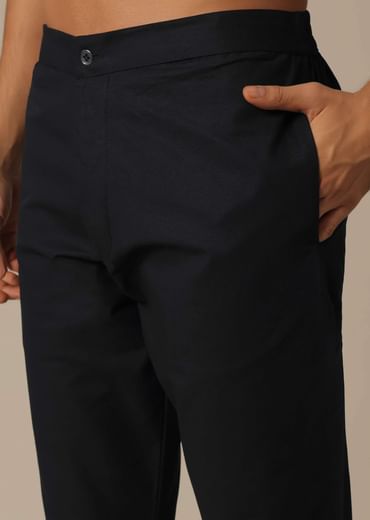 Black Kurta Set In Silk With Sequin Embroidery
