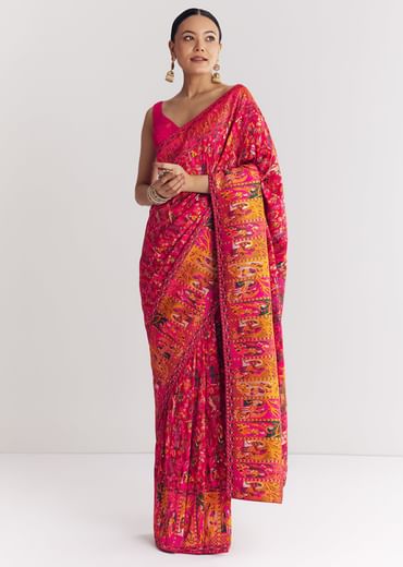 Red Dola Silk Saree With Traditional Weaves