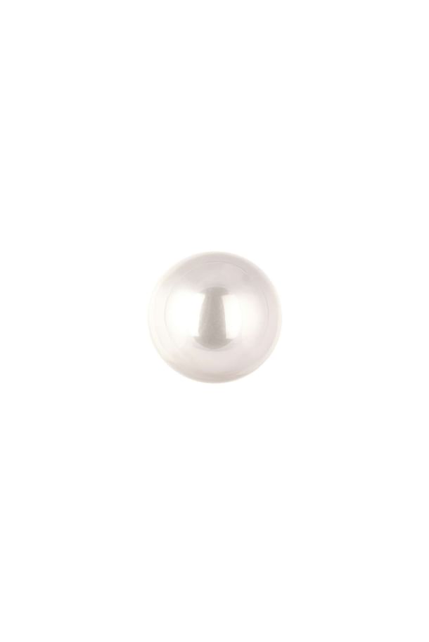 Stunning White Mother Of Pearls Studs Stunning White Mother Of Pearls Studs