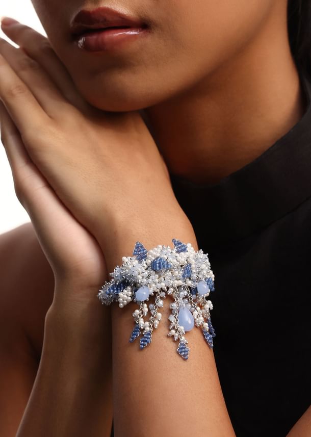 Turquoise And White Handcrafted Bracelet In Mix Metal Turquoise And White Handcrafted Bracelet In Mix Metal