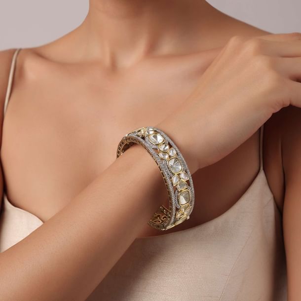 Two Tone Finish Bangle With Studded Kundan Polki