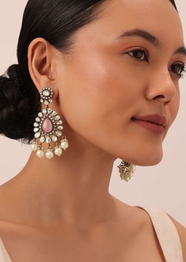 Two Tone Finish Victorian Polki Choker Set With Pearl Strings And Floral Motifs