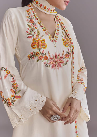 White Crepe Kurta Set With Multicolour Resham Work