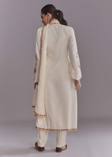 White Crepe Kurta Set With Multicolour Resham Work
