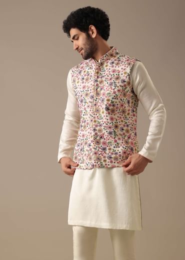 White Floral Bundi & Kurta Set In Silk