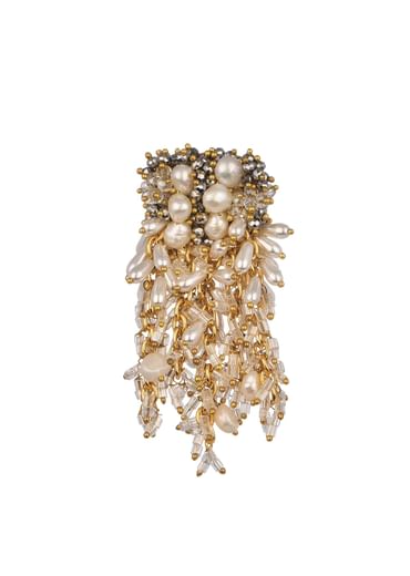 White And Gold Handcrafted Choker Necklace Set In Mix Metal
