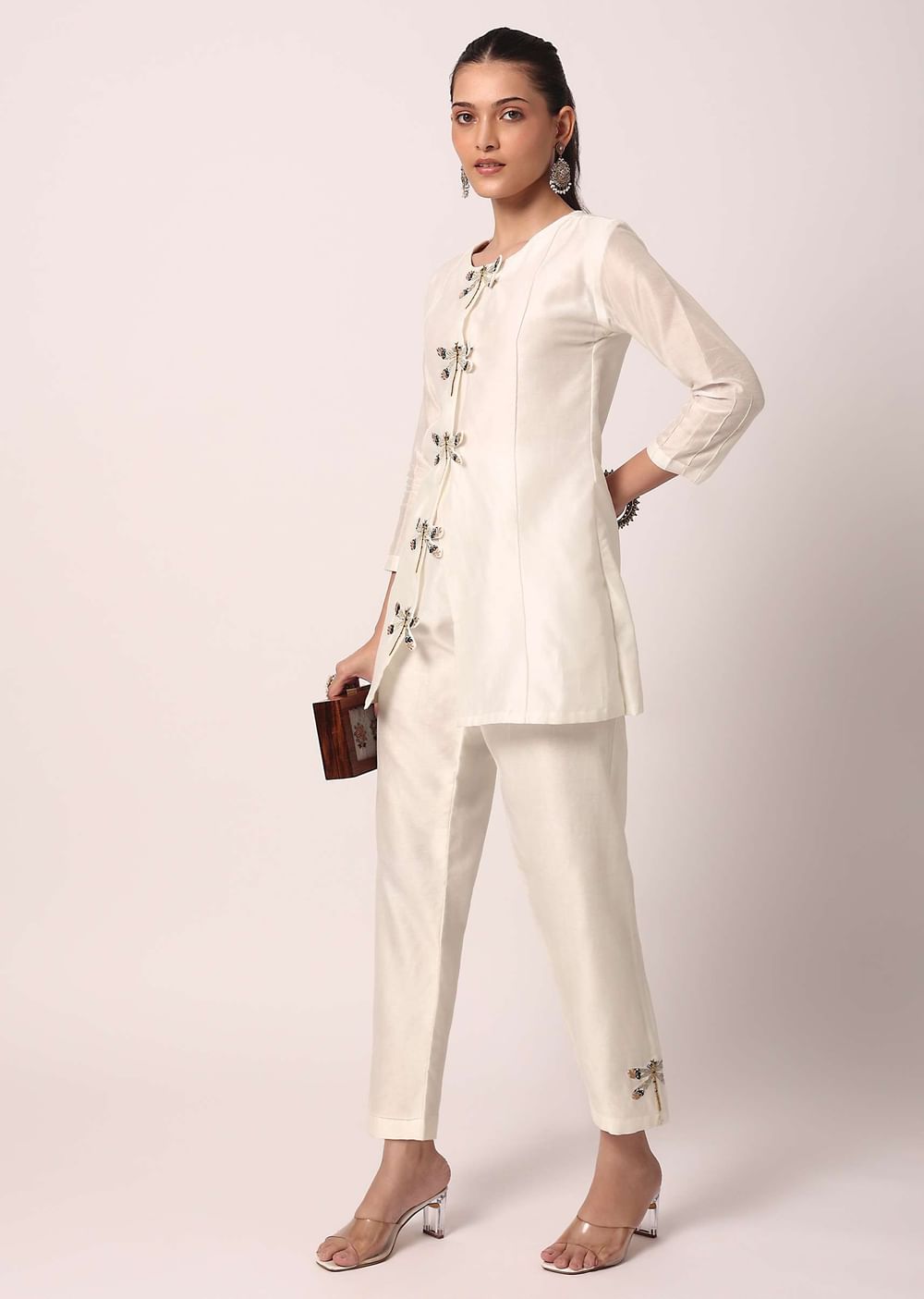 White Cotton Pant Set With Thread Motifs